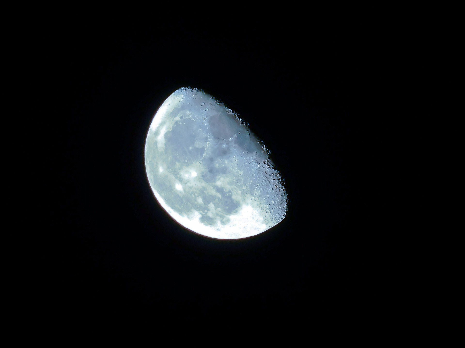 Luna Luna